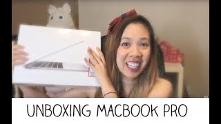 Unboxing MacBook Pro 2017 model // My Mother's Day Gift 2018