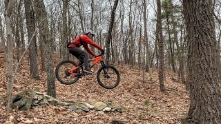 Shredding Port Jervis Watershed Trails | Painted Apron | Dejay Downs | Cosmic Charlie | 5 Bridges