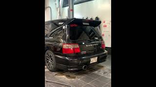 Subaru Forester s/tbSti выхлоп STI genom холодный запуск