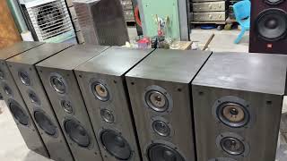 7/11 Loa cây pioneer J-700D giá  chỉ 3tr200K ae lh : 0936404639