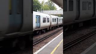 700149 passes Sydenham For Brighton