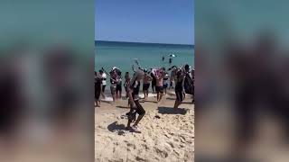 Hinchas de Olimpia en playas de Río de Janeiro antes del encuentro contra Fluminense