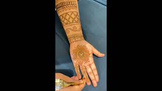 أفضل تصميم الحناءmehandi design #arabianstyle #mehndi #easyhennadesign