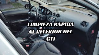 Limpieza rápida al interior del Peugeot 308 GTI