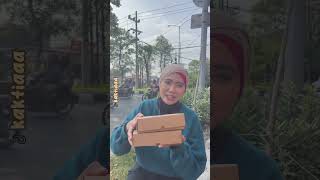 Roti Panas Cap Tunjungan di Jl. Ir. Soekarno Surabaya Part 2