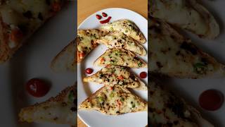 Chilli Cheese Toast Recipe - Cafe style !! #shorts