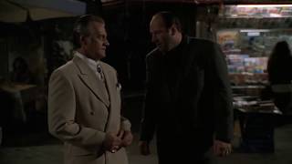 Sopranos - Paulie Has to Poop