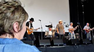 "Stray Cat Strut"   O.C. Fair     The Hangar   (Joe Ritkes)