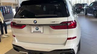 2022 BMW X7 40i M sport Package with High-Gloss Black Extended Contents