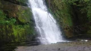 [4K] Sgwd Clun Gwyn Waterfall Wales [Ultra HD]