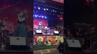 Shreya Ghoshal live with Symphony