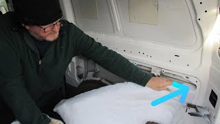 How to insulate your van with insulation fleece (recycled plastic bottles)