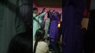 Rana ji tere mehlo mai Dil na lge....pr khubsurat dance....🤗🤗