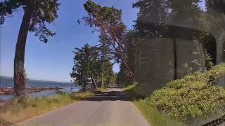 Driving on Saturna Island to East Point Regional Park - ihikebc.com