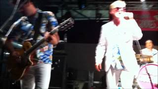 Me First And The Gimme Gimmes - Over The Rainbow (live @ CarroPonte - August 30, 2012)