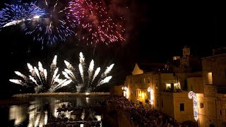 Fuochi d'artificio San Nicola a Bari: lo spettacolo dei fuochi sul mare