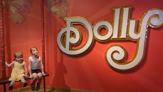 Emma FINALLY Sees the Coat of Many Colors - Dollywood - Pigeon Forge 2024