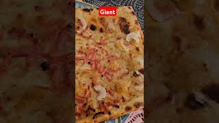 Wow giant Flammen kuchen  #short #food  #asmr