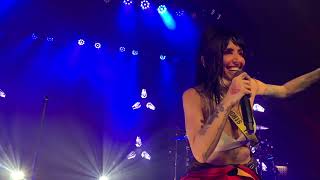 LIGHTS - Giants (Live) [Baby I'm Back Tour - Seattle]