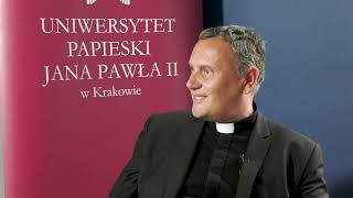 Papież Benedykt XVI - Ojciec Uniwersytetu Papieskiego Jana Pawła II we wspomnieniach wykładowców