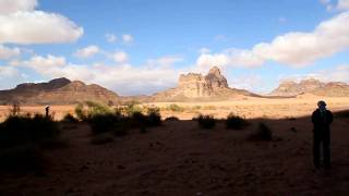 Jordania - Pustynia Wadi Rum - kanion