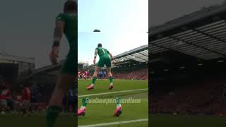 Pickford amazing free kick save 🧤 against ManUTD