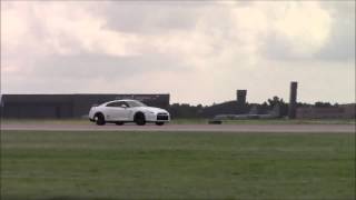 White Nissan GTR Loses Rear 1/2 Mile Racing