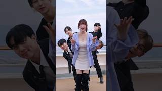 배위에서 진격의 방탄소년단을 춰봤습니다 #shorts #funny #viral