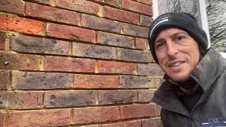 Bricklaying - How to Replace damaged bricks on walls.