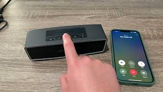 How to Use the Speakerphone Function on a Bose SoundLink Mini II