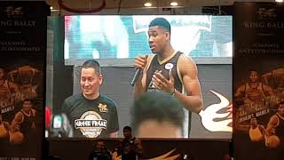 Giannis Antetokounmpo in Manila 2017, Greek Freak pinagtanggol si Kevin Durant