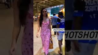 Kiara Advani Gorgeous looking at airport #shorts #kiaraadvani #kiaraadvanisongs