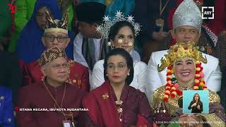 Mengikuti Upacara Pengibaran Bendera Memperingati HUT ke 79 RI