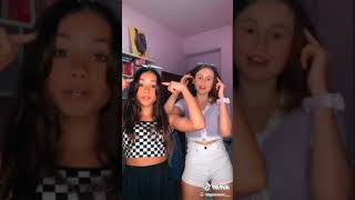 tiktok di gaia con  Charlotte