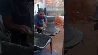 mostrando como fazer vaso taça de uma forma simples e fácil no torno