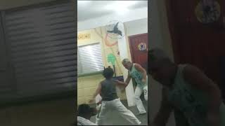 MARCOS MESTRE INICIANTE DE CAPOEIRA