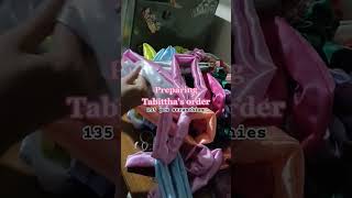 Preparing Tabittha's order - 135pcs scrubchies! 🛒✨ #shorts #scrunchies #smallbusiness #viral