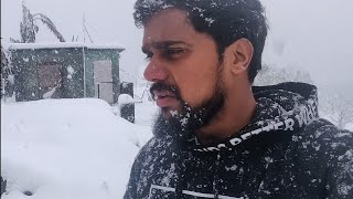 Stuck in Heavy SNOW FALL 🔥🔥 ||  गांव की लाइफ बहुत मुश्किल है ||  Himalayan Traveler