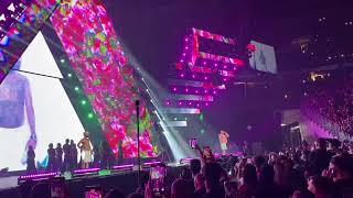 BAD BUNNY LA JUMPA EN VIVO INVITADO CONCIERTO ARCANGEL