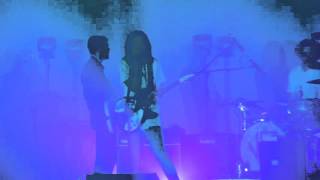 Tame Impala - New Person Same Old Mistakes (Live Zenith Paris 2016)