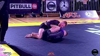 Tom Barry VS Carson Coles SEMIFINAL BJJ GRAND PRIX