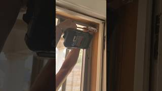 How to replace the opener and closer on a screen door quickly without fail