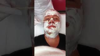 Epilium & Skin Hydra-peel luxury facial treatment - Applying mask