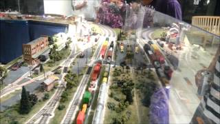 CRAZY Model Train Set HD