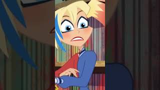 Problemas com a identidade secreta #dcsuperherogirls #dcmemes #memes #shortsyoutube