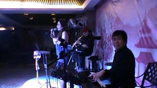 CHINESE SONG - CHENG LI DE YUE GUANG ( MOONLIGHT IN THE CITY ) SHIRDANN W/ BUDDY - COVER