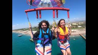 Paraşüt uçan komik kızları gülmek Garanti part 2 ( Antalya watersports Parasailing )