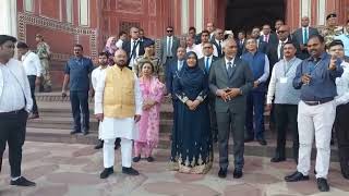 Maldives President Muizzu visits iconic Taj Mahal