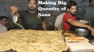 Making Big Quantity of Naan At Naan Shaami Of Pehlwan | Street Food of Pakistan