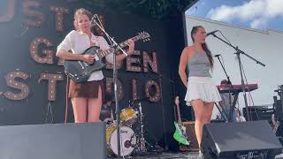 Hinds - SXSW 2024 - Hi, How Are You